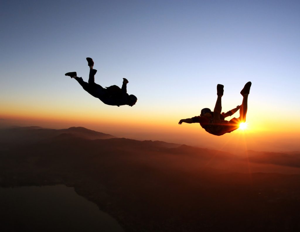 skydiving hakkında bilgiler